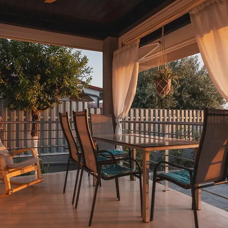 Tatil Evi Marine's House Vergia